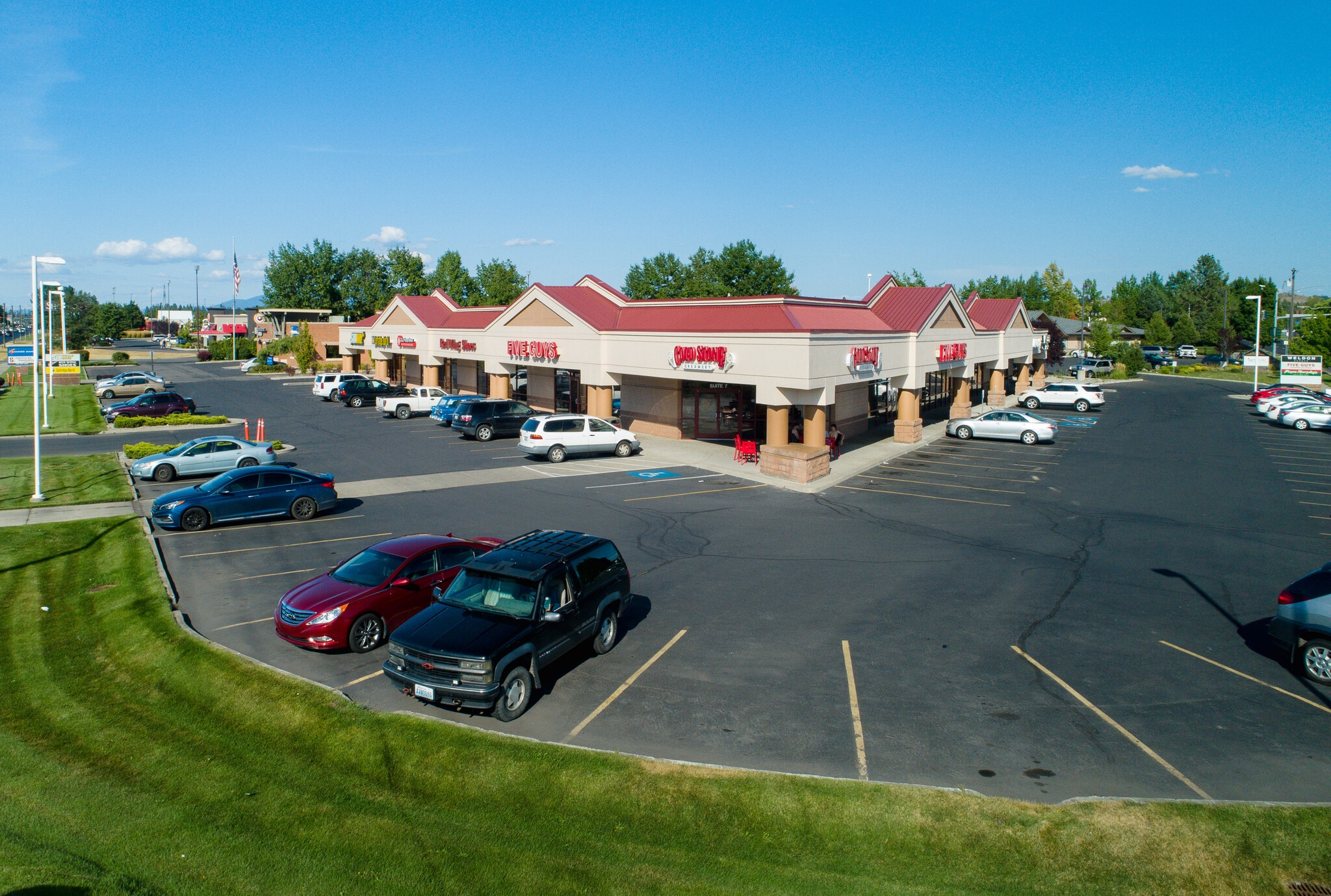 9502 N Newport Hwy, Spokane, WA for lease Primary Photo- Image 1 of 5