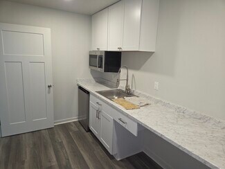 Plus de détails pour 15455 SE 94th Ave, Happy Valley, OR - Bureau à louer