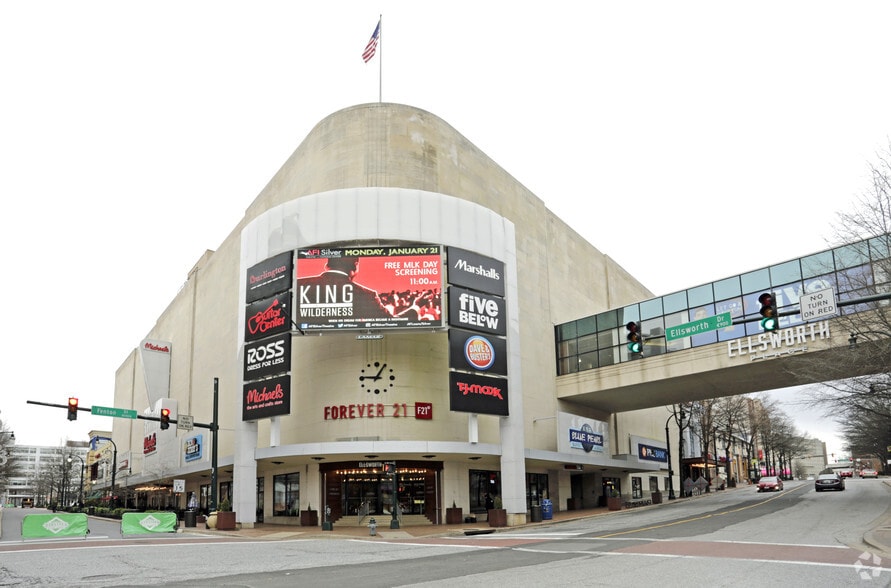 8661 Colesville Rd, Silver Spring, MD for lease - Primary Photo - Image 1 of 9