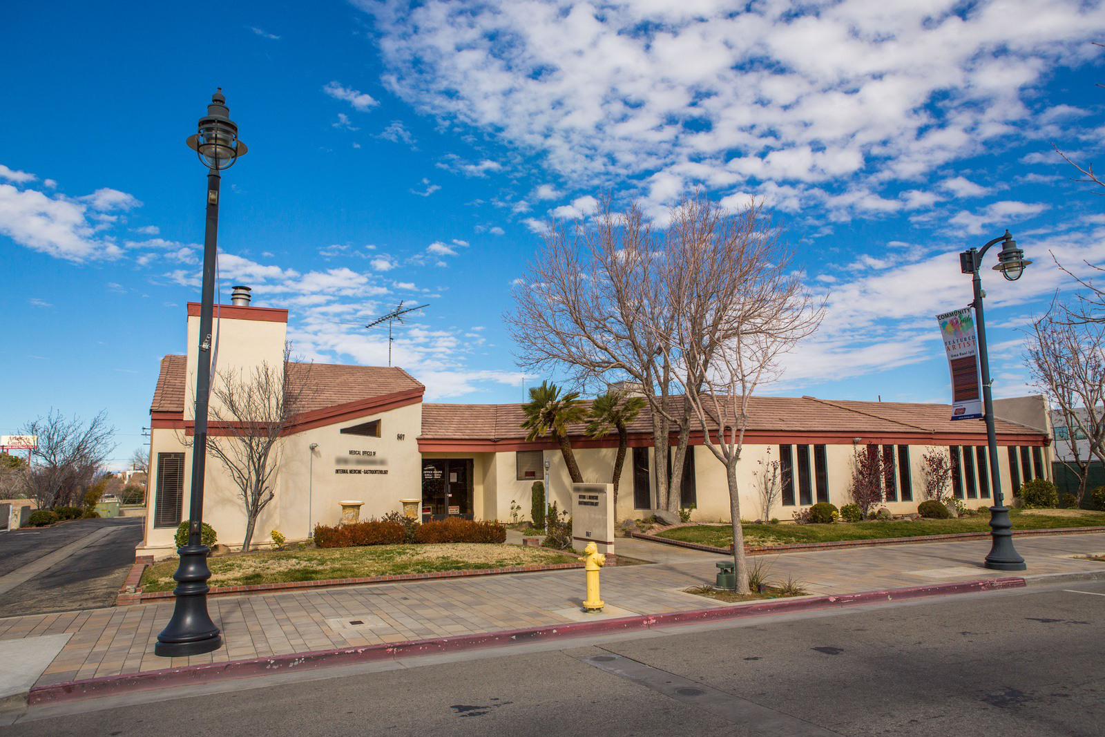 867 W Lancaster Blvd, Lancaster, CA à vendre Photo du bâtiment- Image 1 de 1