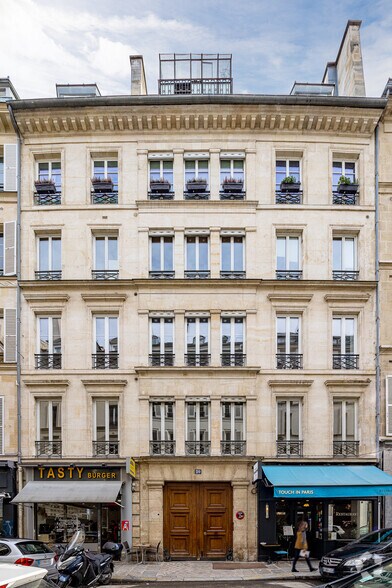 Office in Paris for lease - Primary Photo - Image 1 of 3