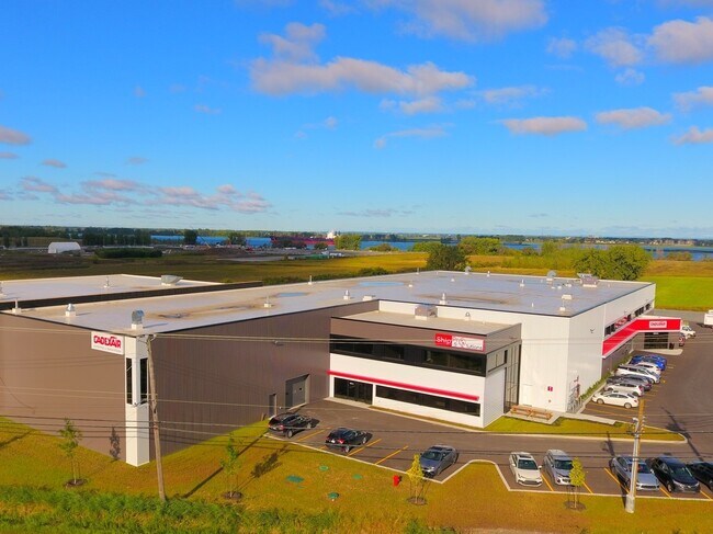 Plus de détails pour 3010 Rte Marie-Victorin, Varennes, QC - Bureau, Industriel à louer