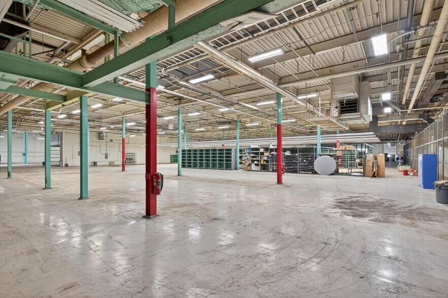 700 Dura Beauty Ln, Wisconsin Rapids, WI à louer - Photo du bâtiment - Image 2 de 8