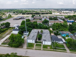 More details for 6821 Fairway Dr, Houston, TX - Multifamily for Sale