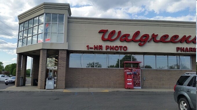 15450 Michigan Ave, Dearborn, MI for sale Primary Photo- Image 1 of 1