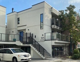 More details for 925 8th Av W, Vancouver, BC - Multifamily for Sale