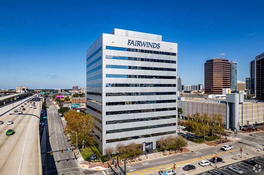 135 W Central Blvd, Orlando, FL à louer - Photo du bâtiment - Image 3 de 17