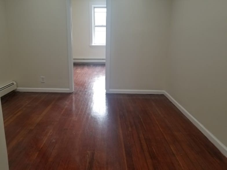 579 West Side Ave, Jersey City, NJ à vendre - Photo du bâtiment - Image 3 de 15