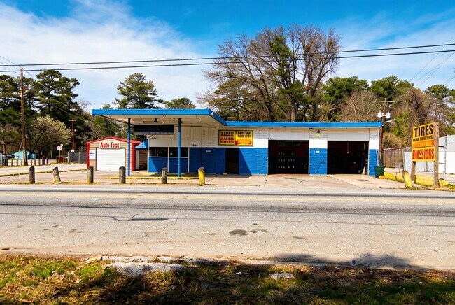 Plus de détails pour 3545 Roosevelt Hwy, Atlanta, GA - Commerce de détail à vendre