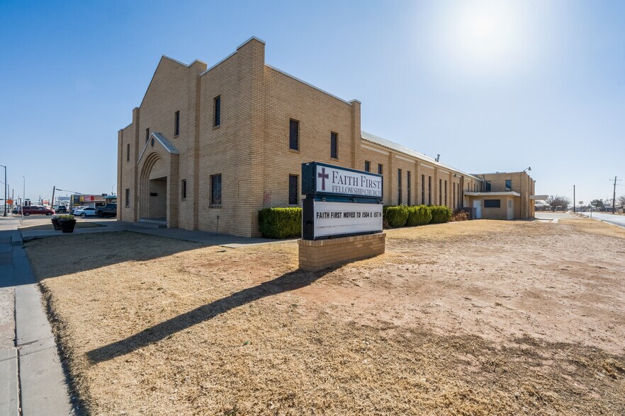 1809 34th St, Lubbock, TX à vendre - Photo du bâtiment - Image 2 de 66