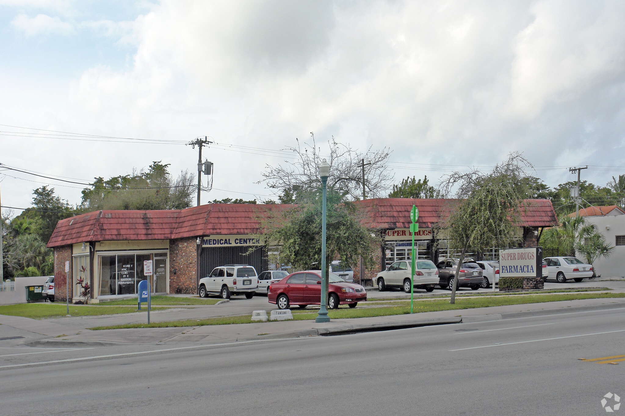 5500 SW 8th St, Coral Gables, FL for lease Primary Photo- Image 1 of 4