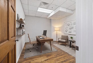 327-329 W Fayette St, Syracuse, NY for lease Interior Photo- Image 2 of 4