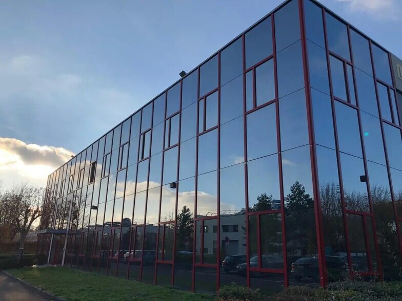 66 Rue Des Vanesses, Villepinte à vendre - Photo du bâtiment - Image 1 de 14