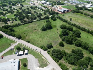 Plus de détails pour 511 E Moore St, Granbury, TX - Terrain à vendre