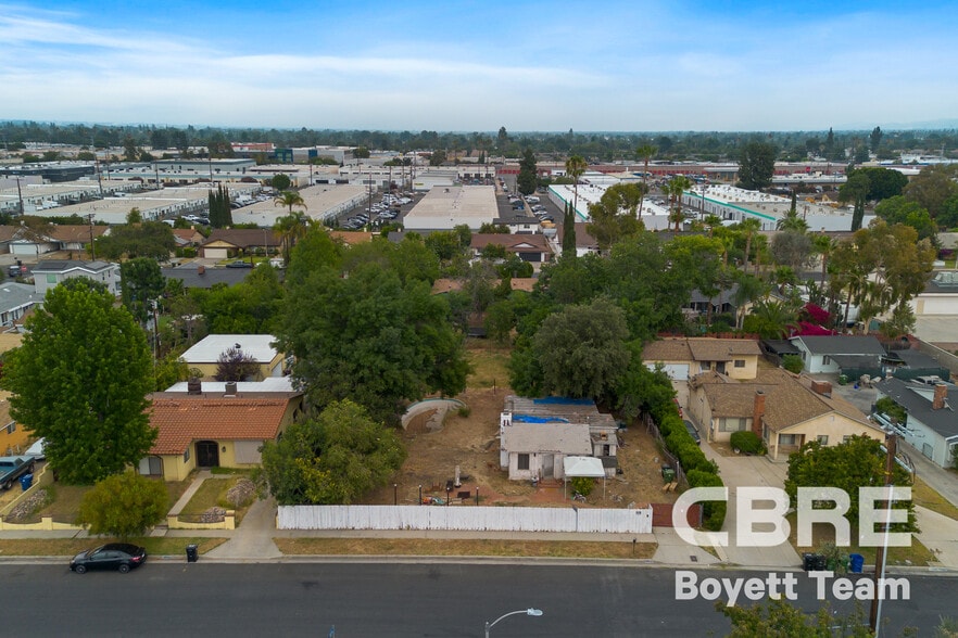 7800 Jordan Ave, Canoga Park, CA for sale - Primary Photo - Image 1 of 24
