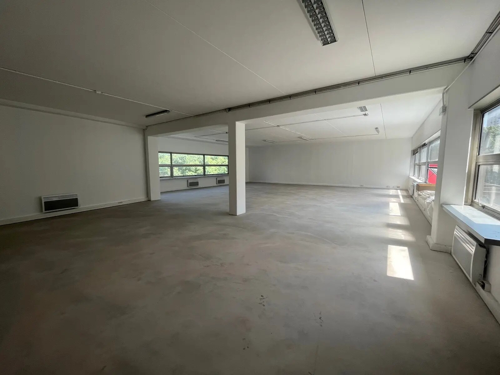 134 Rue D'Aubervilliers, Paris à louer Photo intérieure- Image 1 de 5