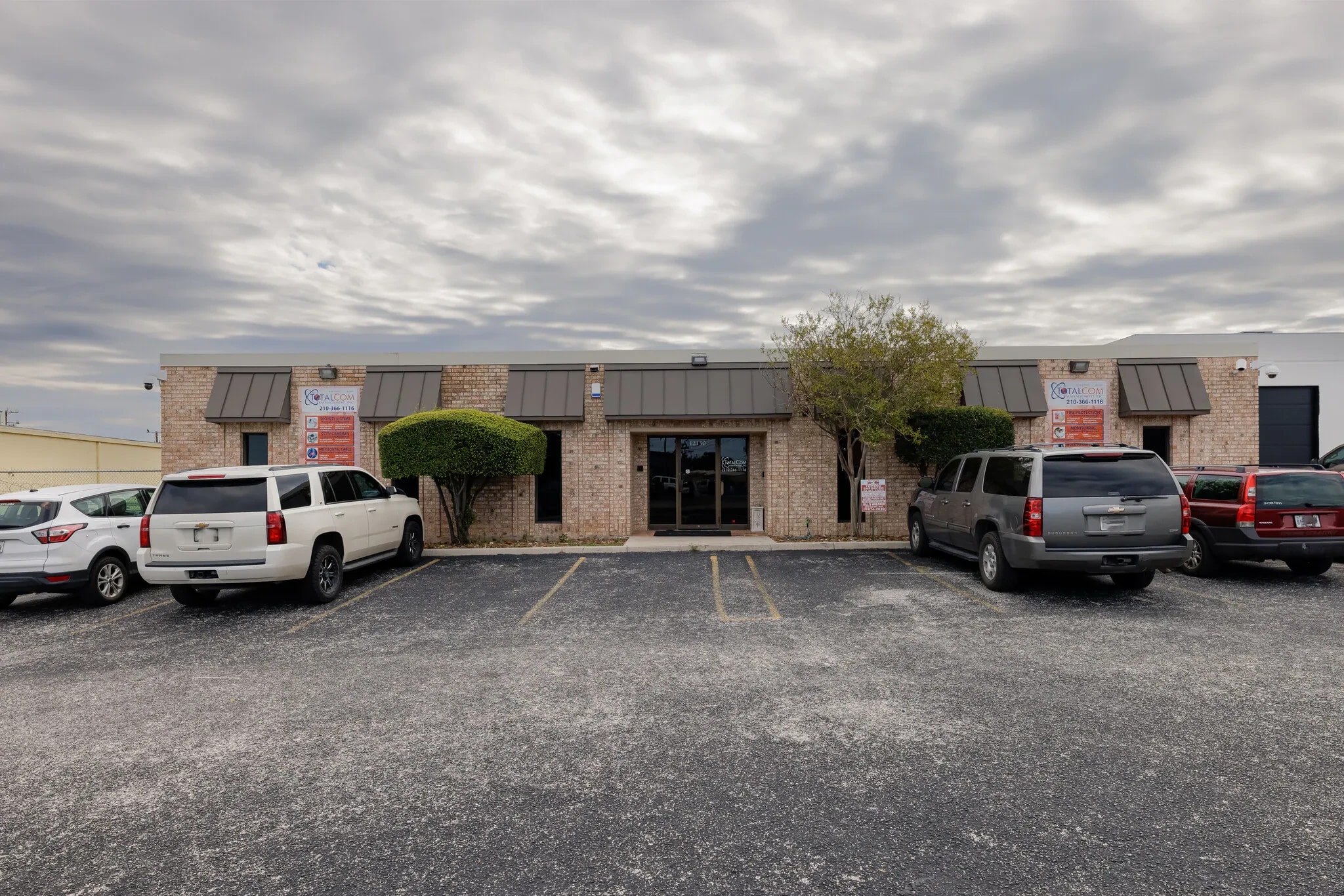 12150 Valliant St, San Antonio, TX for lease Interior Photo- Image 1 of 8