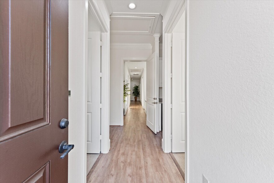 12262 Queenston Blvd, Houston, TX à louer - Photo du bâtiment - Image 3 de 15