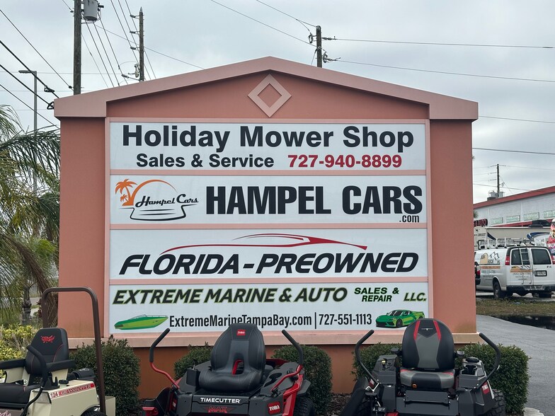 1201-1207 US Highway 19, Holiday, FL à louer - Photo du bâtiment - Image 2 de 3