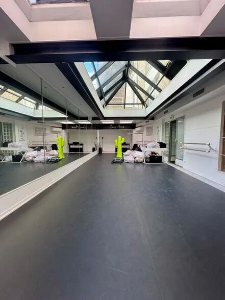 20 Rue Eugène Manuel, Paris à louer - Photo intérieure - Image 3 de 7