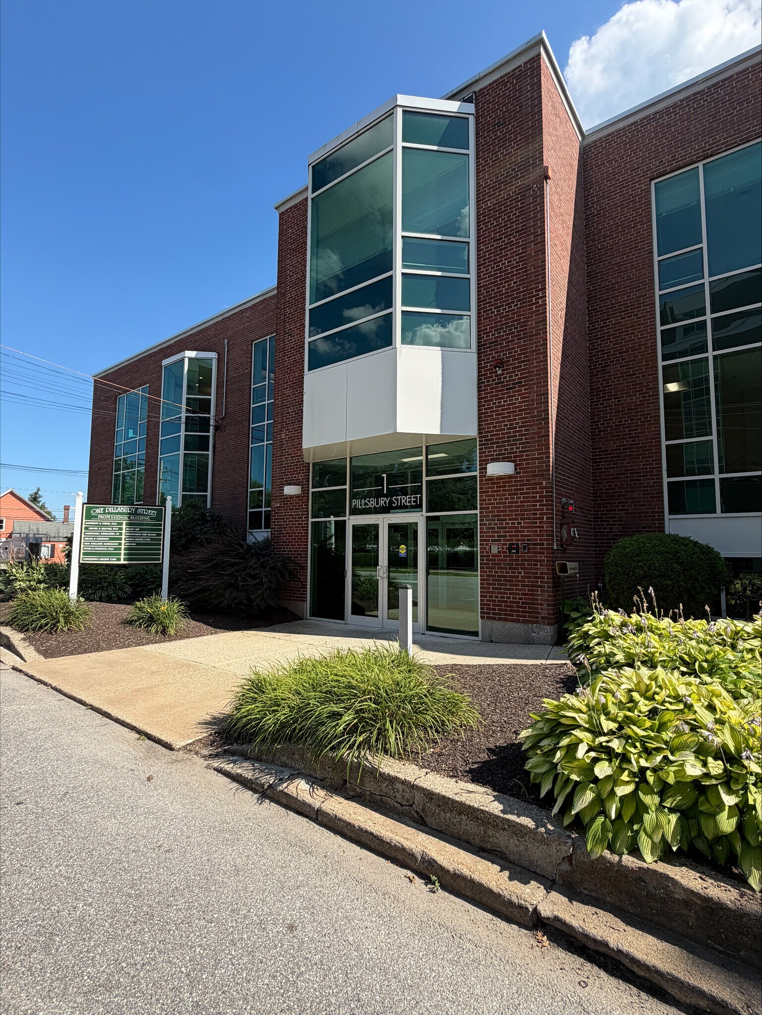 1 Pillsbury St, Concord, NH for lease Interior Photo- Image 1 of 18