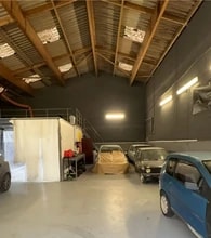 5962 La Tuiliere, Thurins for lease Interior Photo- Image 1 of 4