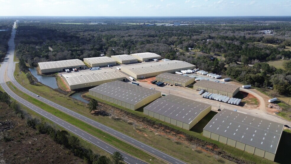 3011 Clark Ave, Albany, GA à louer - Photo du bâtiment - Image 2 de 7