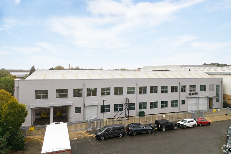 Belvue Rd, Northolt for sale - Building Photo - Image 3 of 26