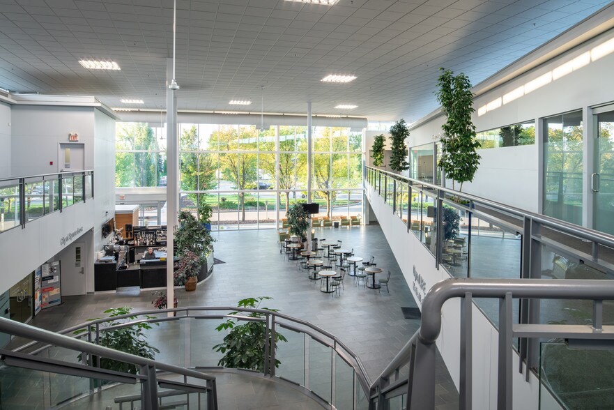 505 Queen St, Spruce Grove, AB à louer - Photo intérieure - Image 3 de 5