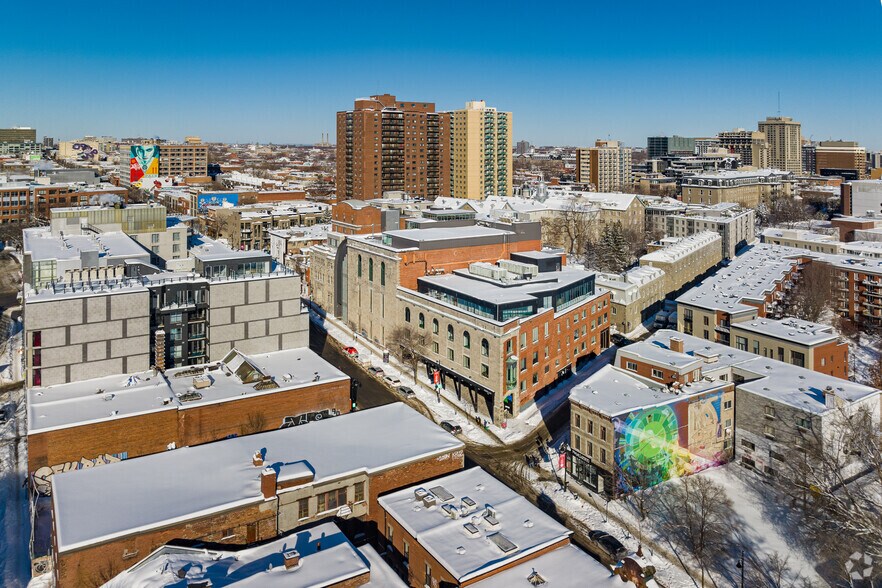 2095-2101 Boul Saint-Laurent, Montréal, QC à louer - Aérien - Image 2 de 5