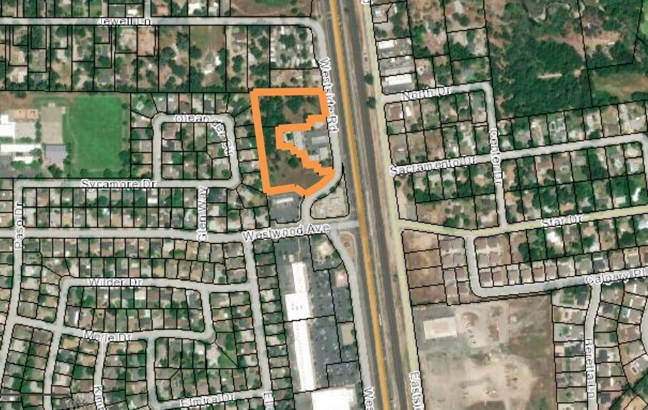 6230-6250 Westside Rd, Redding, CA à vendre Photo du bâtiment- Image 1 de 5