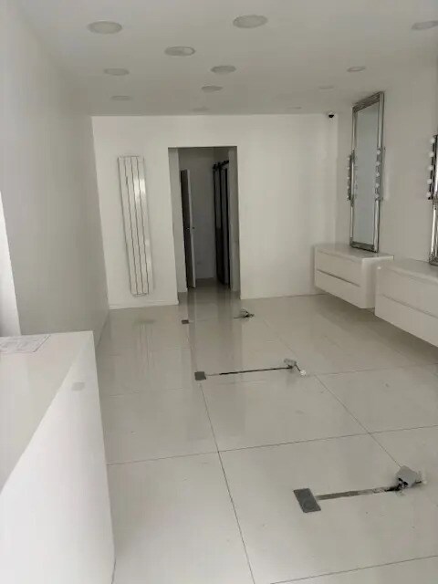 Commerce de détail dans Paris à vendre Photo intérieure- Image 1 de 6