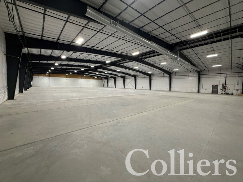 805 Parkcentre Way, Nampa, ID for lease - Building Photo - Image 3 of 14