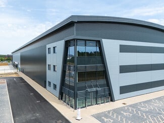 More details for 100 Latham Rd, Swindon - Industrial for Lease