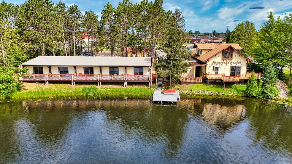 10429 State Road 27, Hayward, WI à vendre - Photo du bâtiment - Image 3 de 50