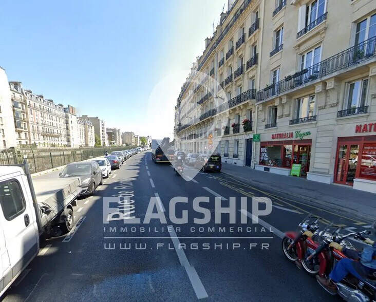 Retail in Paris for lease - Building Photo - Image 1 of 3