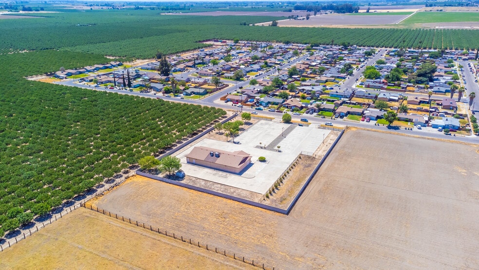 2730 Kruger ave, Riverdale, CA à vendre - Aérien - Image 2 de 11