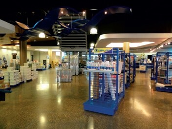 1215 95th St, Edmonton, AB à vendre - Photo intérieure - Image 2 de 9