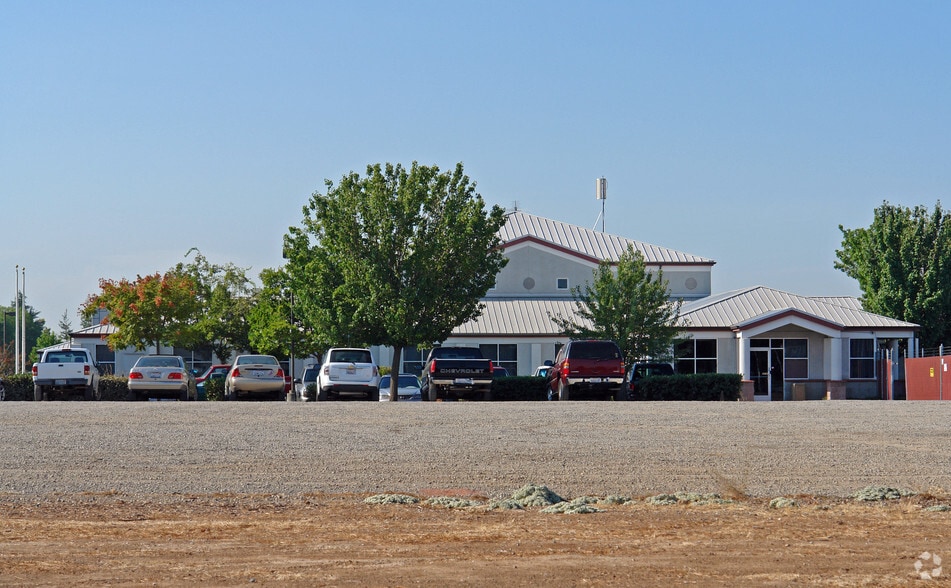 4701 Beloit Dr, Sacramento, CA for sale - Building Photo - Image 2 of 2