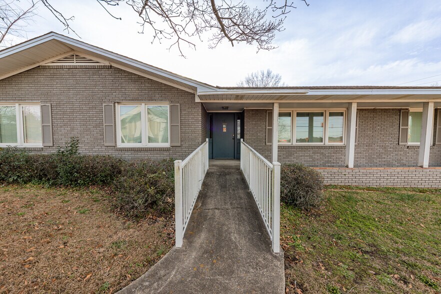 900 St Andrews Rd, Columbia, SC à vendre - Photo du bâtiment - Image 2 de 28