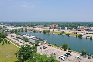 Plus de détails pour 2250 E Devon Ave, Des Plaines, IL - Bureau à louer