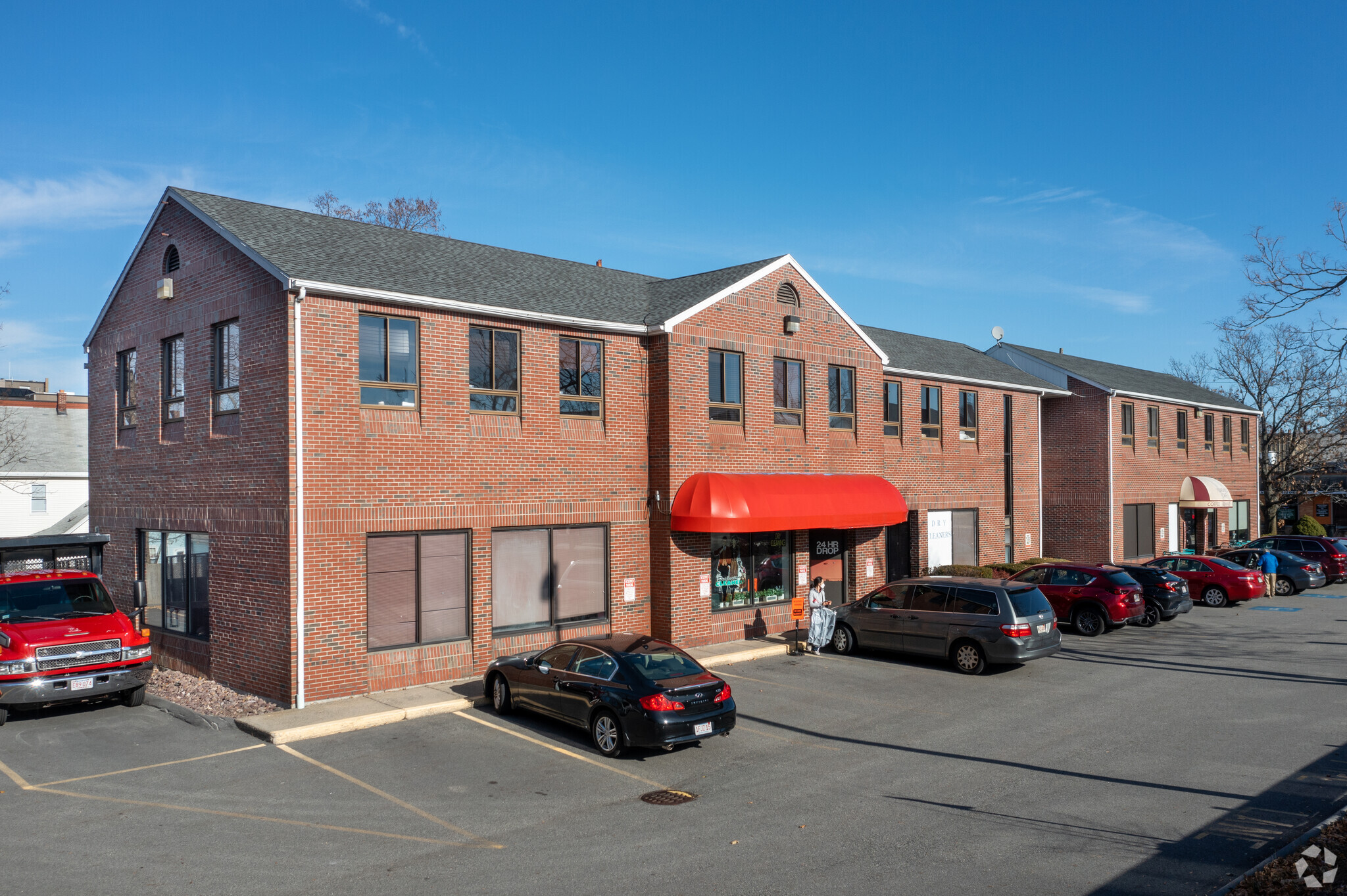 319 Main St, Stoneham, MA à vendre Photo principale- Image 1 de 1