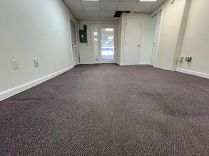 67 High St, Danvers, MA for lease Interior Photo- Image 2 of 15