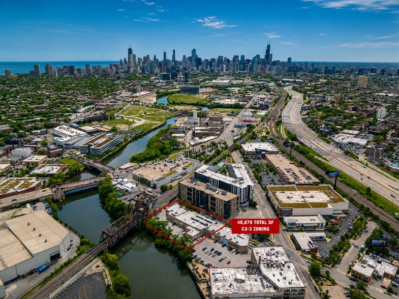 1716 W Webster Ave, Chicago, IL for sale - Primary Photo - Image 1 of 14