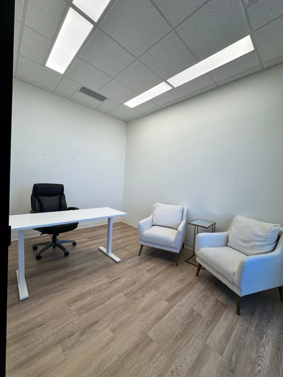 142 SW 134th St, Oklahoma City, OK for lease Interior Photo- Image 1 of 4