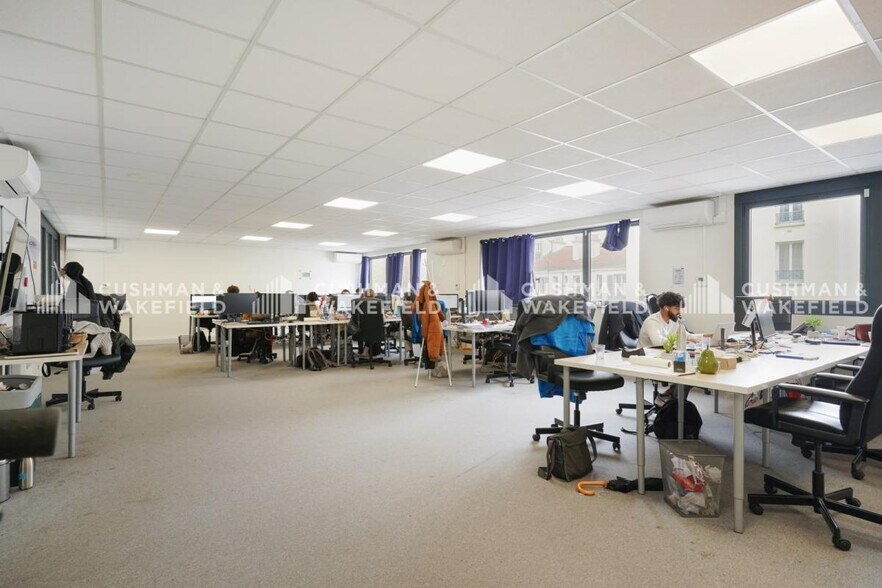 Office in Levallois-Perret for lease - Interior Photo - Image 3 of 14