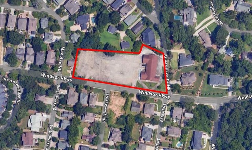 1424 Windsor Pky NE, Brookhaven, GA for sale Primary Photo- Image 1 of 3