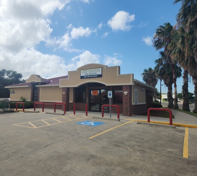 1215 Santa Fe St, Corpus Christi, TX for sale - Building Photo - Image 2 of 9