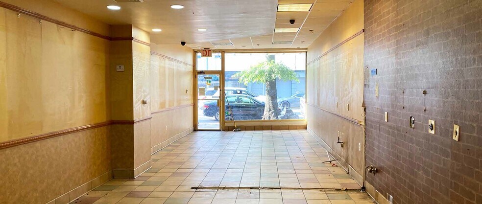 1620 Kings Hwy, Brooklyn, NY à louer - Photo intérieure - Image 3 de 9