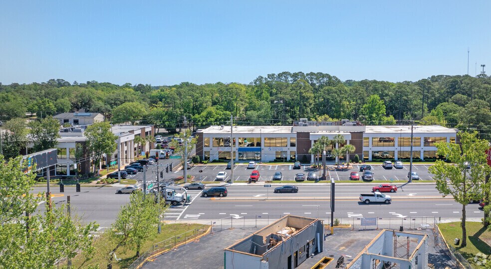 3101 S University Blvd, Jacksonville, FL à louer - Photo du bâtiment - Image 3 de 4